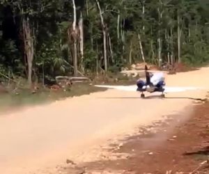 تصاویری از تیک‌آف از روی یک باند عجیب  