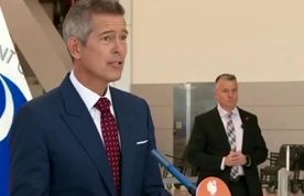 وزیر حمل‌ونقل آمریکا: با دمپایی و لباس خواب وارد هواپیما نشوید