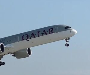تیک‌آف ایرباس A350-1000 از فرودگاه بین‌المللی لس‌آنجلس 