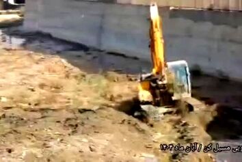 لایروبی مسیل رودخانه کن برای پیشگیری از آب‌گرفتگی سطوح پروازی مهرآباد