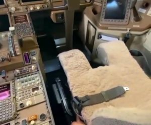 تنظیم صندلی خلبان 