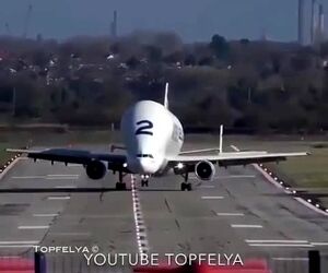 فرود بلوگا در باد جانبی 