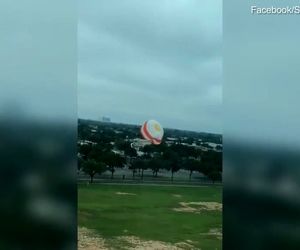 سقوط هواپیمای کوچک بر روی سقف ماشین تگزاس (ویدئو)