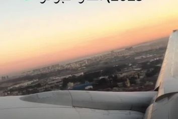 برخور‌د هواپیمای سعودی با دسته‌ای پرنده هنگام برخاست از الجزیره