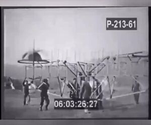 تصاویری نوستالژی از تلاش‌ و کوشش‌های اجداد ما در رشد و پیشرفت صنعت هوانوردی، آنچه که امروز بشر از آن برای حمل‌‌ونقل و سفر آسان استفاده می‌کند، گذشته‌ای این‌چنین را پشت سر گذاشته است.

