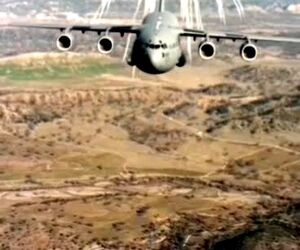 تصاویری از هواپیمای C-17، بزرگترین هواپیمای باربری