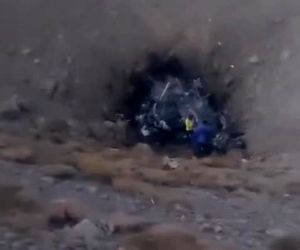  اولین تصویر از محل سقوط بالگرد هلال احمر در اشترانکوه 
