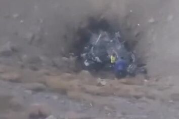  اولین تصویر از محل سقوط بالگرد هلال احمر در اشترانکوه 
