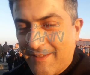 تصاویر از نزدیکترین مکان به هواپیما که خروج اضطرارى مسافران از روى بال هواپیما و میزان آسیب هواپیما را بخوبى نشان مى دهد.