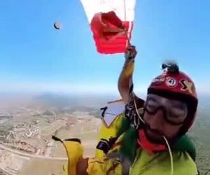 مهارت چترباز جان او را نجات داد