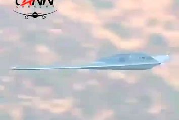  اسکورت B-2 Spirit توسط F-35 Lightning II