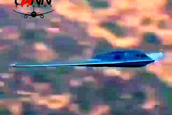  اسکورت B-2 Spirit توسط F-35 Lightning II