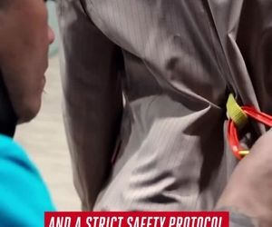 تبلیغ فوق‌العاده دیدنی هواپیمایی امارات از روی بلندترین ساختمان جهان