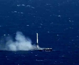 موشک فالکون ۹ اسپیس ایکس برای اولین بار روی صفحه 