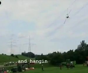 هواپیما روی کابل‌های فشار قوی