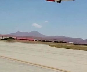 نخستین پرواز فرودگاه تبریز پس از بازسازی باندهای فرودگاه انجام شد
