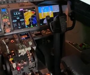 به شبیه‌ساز کاکپیت بویینگ ۷۳۷ مکس خوش‌آمدید