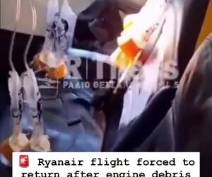 بازگشت اضطراری بوئینگ ۷۳۷ رایان‌ایر پس از جدا شدن پنجره کابین در پرواز یونان به آلمان