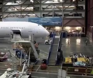 تایم‌لپس مونتاژ‌ بویینگ ۷۸۷ دریم‌لاینر شرکت هواپیمایی کانتاس