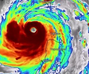 طوفان سهمگین راگاسا بیش از ۵۰۰ پرواز را در هنگ‌کنگ لغو می‌کند