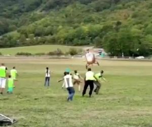 فرمان دادن به هلیکوپتر