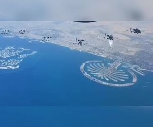 تصاویری از فلرپراکنی بر فراز دبی