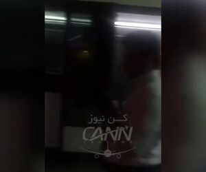ضدعفونی کردن اتوبوس‌های خدمات فرودگاهی کوشا در ایستگاه کیش