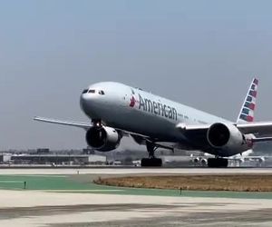 فرود بینظیر در باند ۲۵ چپ فرودگاه لس‌آنجس 
تایپ هواپیما چیست؟