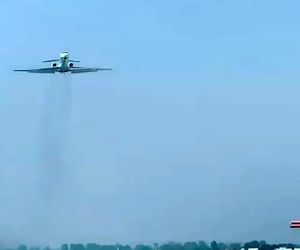 تیک‌آف جت تجاری گلف‌استریم G550