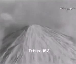  قله دماوند از درون هواپیما 60 سال پیش