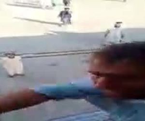 پیاده شدن از هواپیما با طناب در فرودگاه کابل
