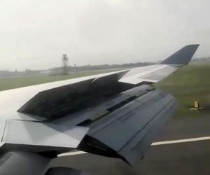 ویدیویی آموزشی از تغییرات اجزای بال در حین فرود هواپیما