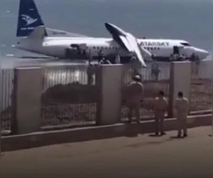 فرود اضطراری یک فوکر ۵۰ با ۵۵ سرنشین در ساحل