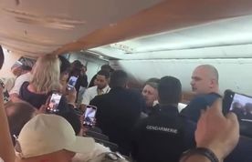 ایجاد اختلال جدی در پرواز توسط مسافران مست