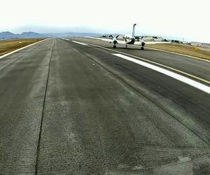 فرود ایمن خودکار پس از افت فشار کابین در آسمان کلرادو