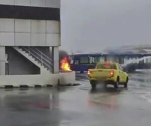 سیل شدید در فرودگاه بین‌المللی بمبئی