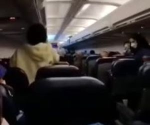 پاى خلبان از روى کلاچ ول شد مسافران افتادند!!