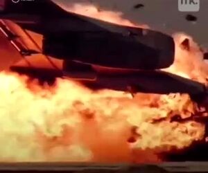 ویدیویی از سقوط عمدی و کنترل شده یک هواپیماى بوئینگ٧٢٠ توسط ناسا، هدف از این کار انجام بررسی‌های ایمنی مورد نیاز در جهت افزایش ایمنی پروازهاست