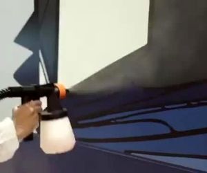 گزیده‌ای از اقدامات فرودگاه بین‌المللی دبی (DXB) برای ضدعفونی این فرودگاه در مقابله با شیوع بیشتر ویروس کووید ۱۹ 