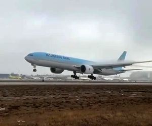 فرود در هوای مه آلود