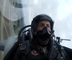 تصاویری از مانور جنگنده F16