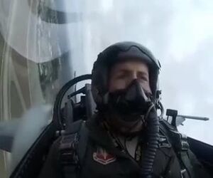 تصاویری از مانور جنگنده F16