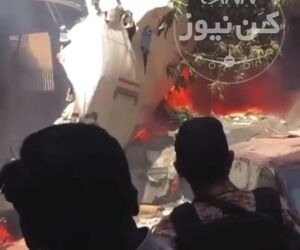 انتقال مصدومان ساختمانهاى مسکونى در محل سقوط ایرباس٣٢٠ پاکستان. 