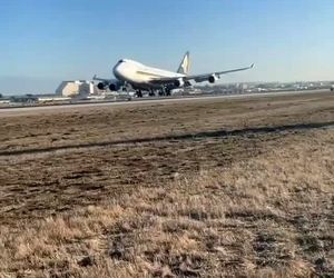 فرود بدون نقص ملکه آسمان‌ها بویینگ ۷۴۷ 