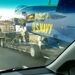 یکی از اعضای فرشتگان آبی در راه موزه هوایی برای بازنشسته شدن 