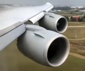 فرود در ژوهانسبورگ آفریقای جنوبی 