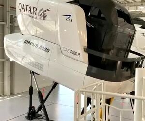 شبیه ساز ایرباس A320 شرکت هواپیمایی قطر در حال کار