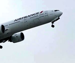 تیک‌آف از فرودگاه بین‌المللی لس‌آنجلس 
تایپ هواپیما چیست؟