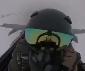 رعد و برق در کاکپیت سوپرهورنت