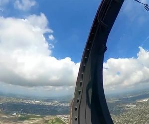 فرود از نمای دیدنی درون کاکپیت